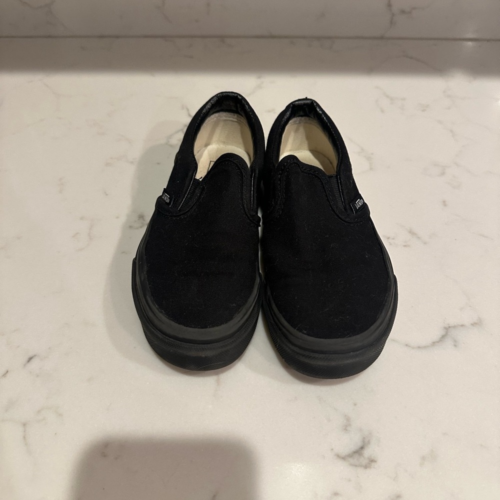 Boys classic slip on Vans